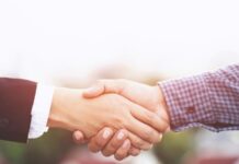 איך לצאת מהמינוס