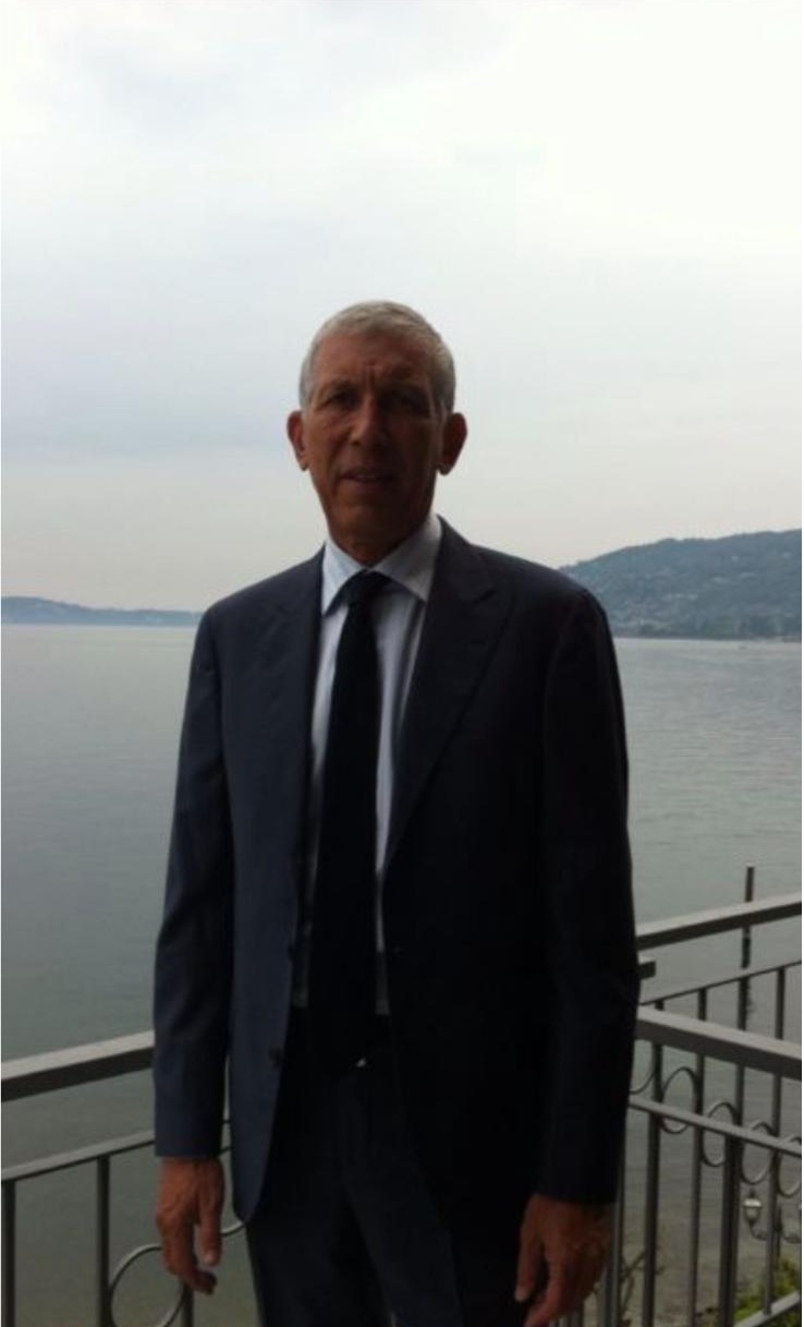 -אורי וינקלר