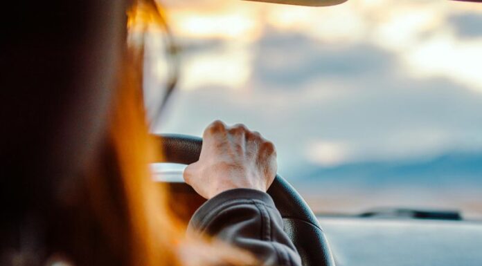 מוניות לשדה התעופה מחיפה